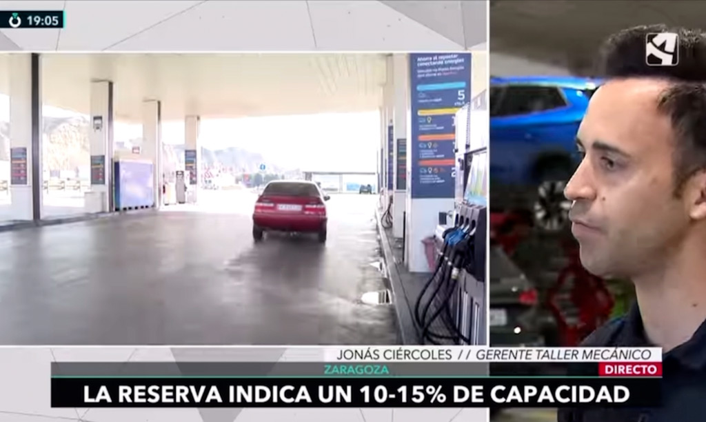 Los peligros de conducir con la reserva de combustible